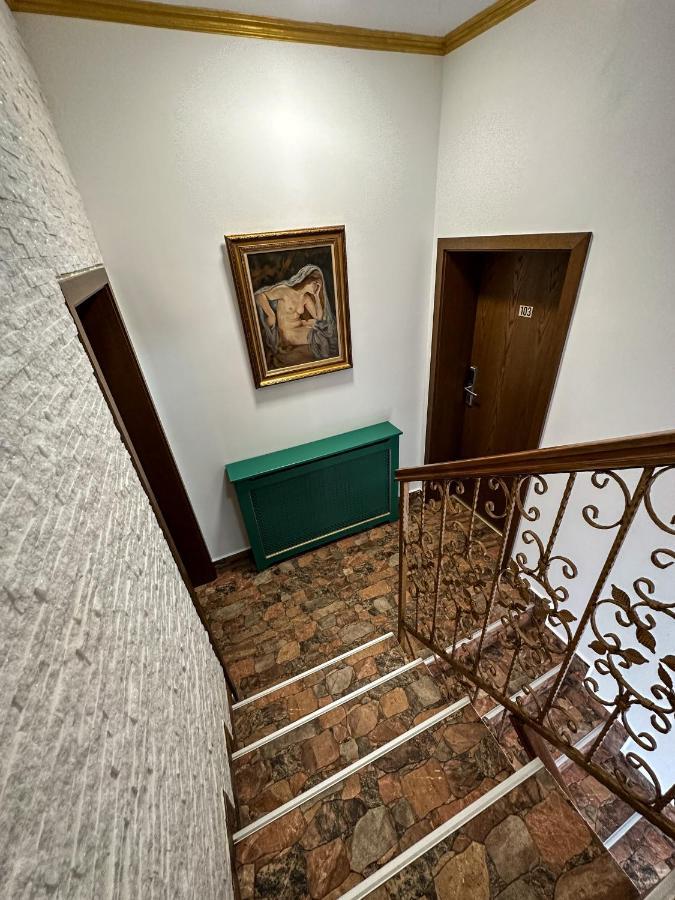Oasis Historic Central House Bucarest Extérieur photo